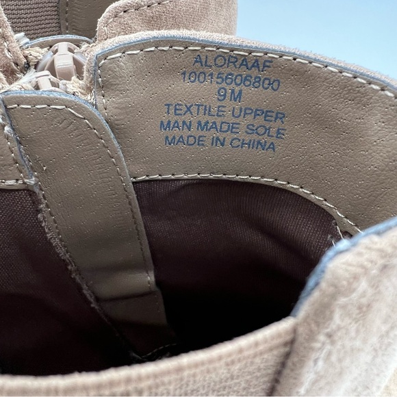 STYLE & CO Aloraaf Taupe Ankle Booties Size 9M - Picture 4 of 10